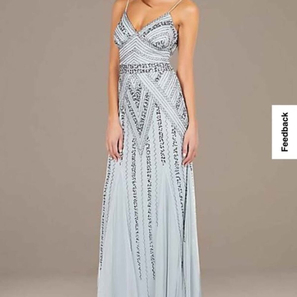 David's Bridal Marin Navy FORMAL V Neck Beaded dress size 4 NEW with Tags 263312